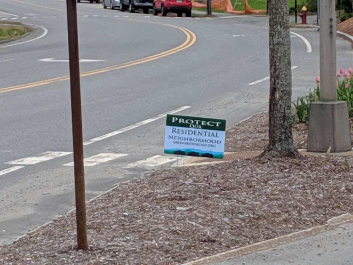 The signs can&nbsp;stay!